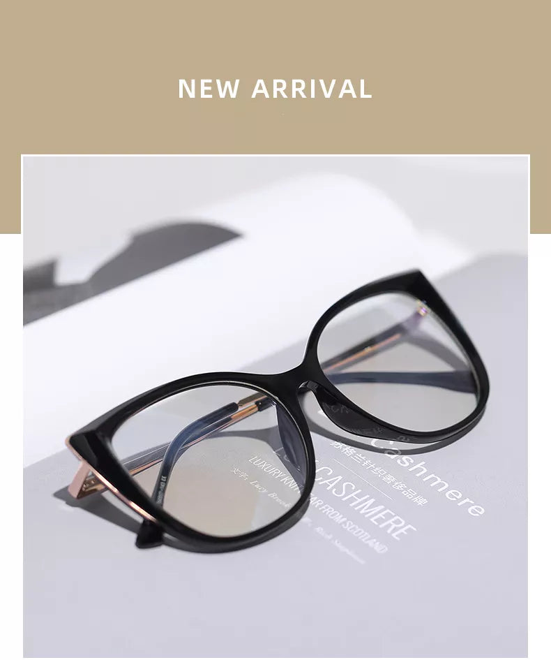 Scarlett Femme Eyeglasses